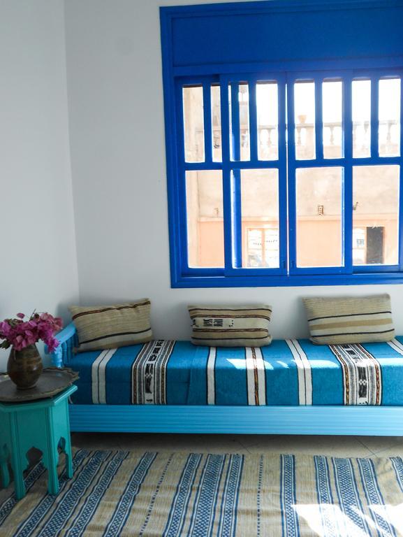 Sundesk Coworking And B&B Тагазут Екстериор снимка